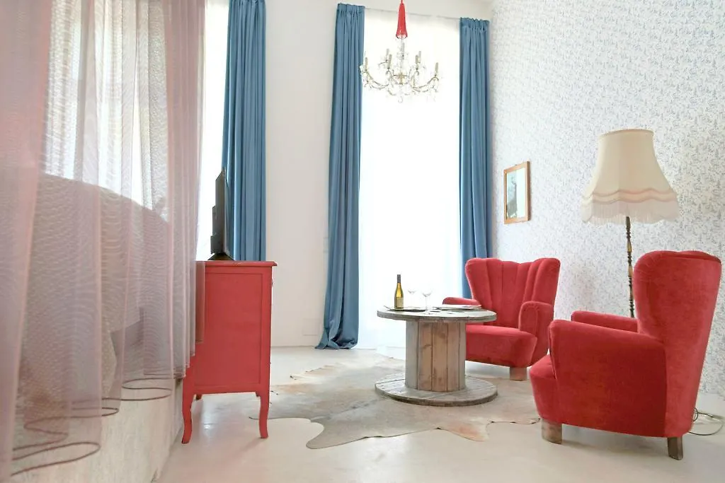This Is Not A Hotel Vienna 3*,